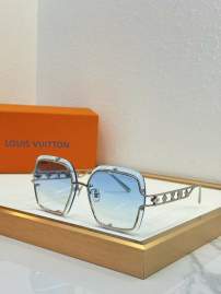 Picture of Louis Vuitton Sunglasses _SKUfw79280237fw
